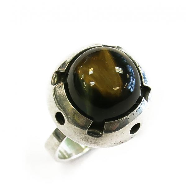 Viikinniemi Martti hopeasormus, tiikerinsilmä halk.17.5mm v.1970 #0