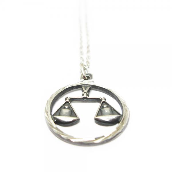 Horoskooppiriipus vaaka+42cm ketju hopea #0