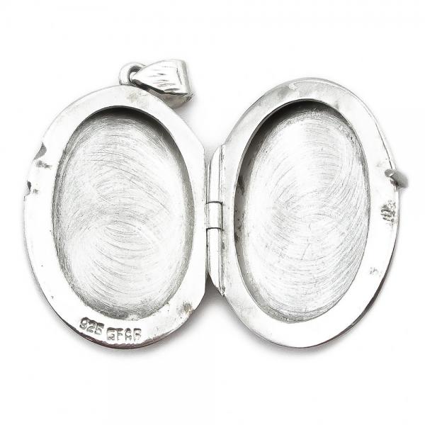 Hopeinen medaljonki-riipus #2