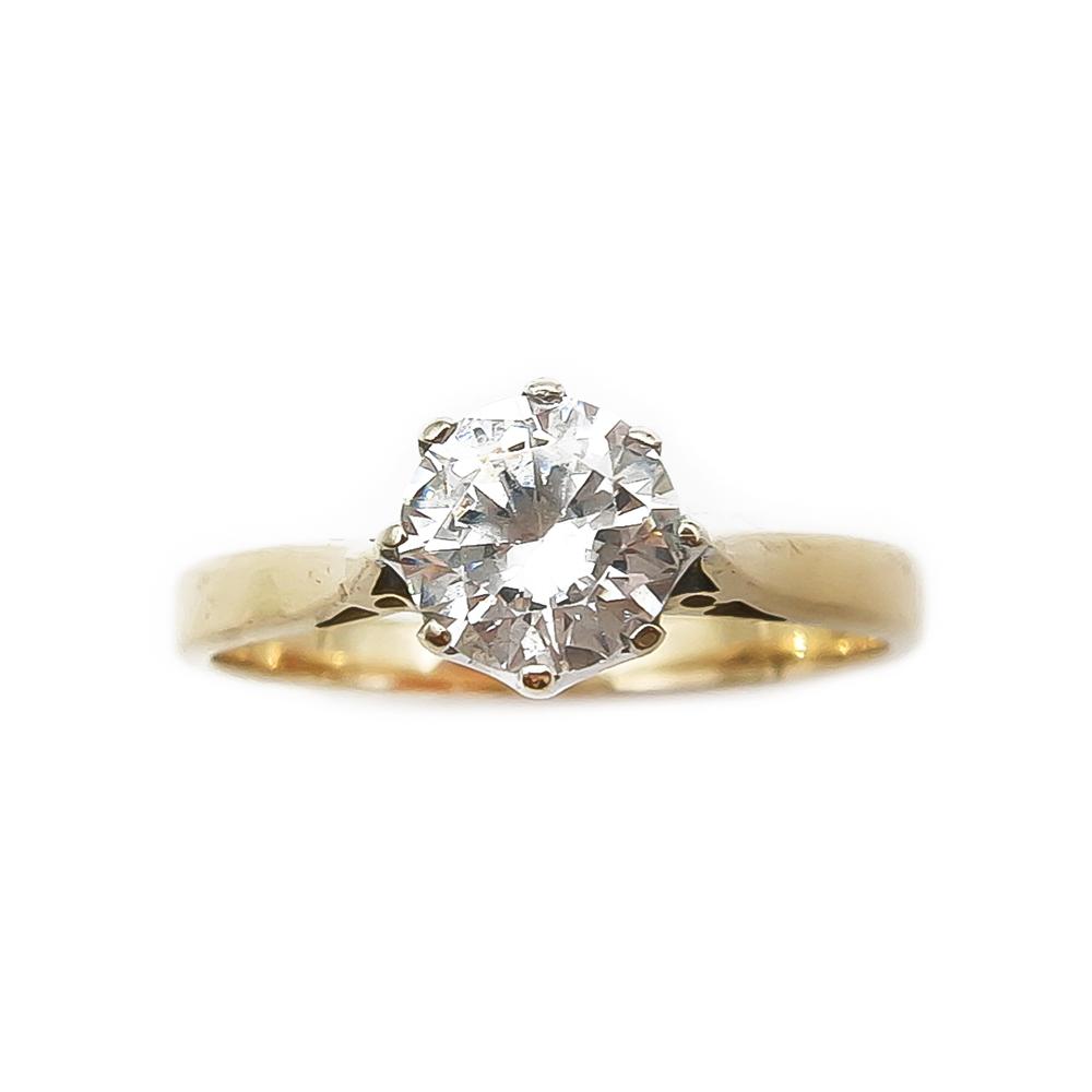 18k Solitaire sormus kirkkaalla kivellä 17,5mm #1