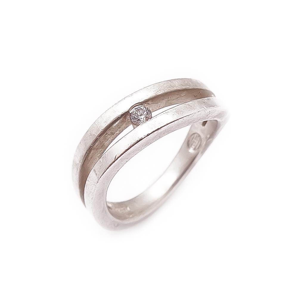 Hopeinen sormus cz 18mm #0