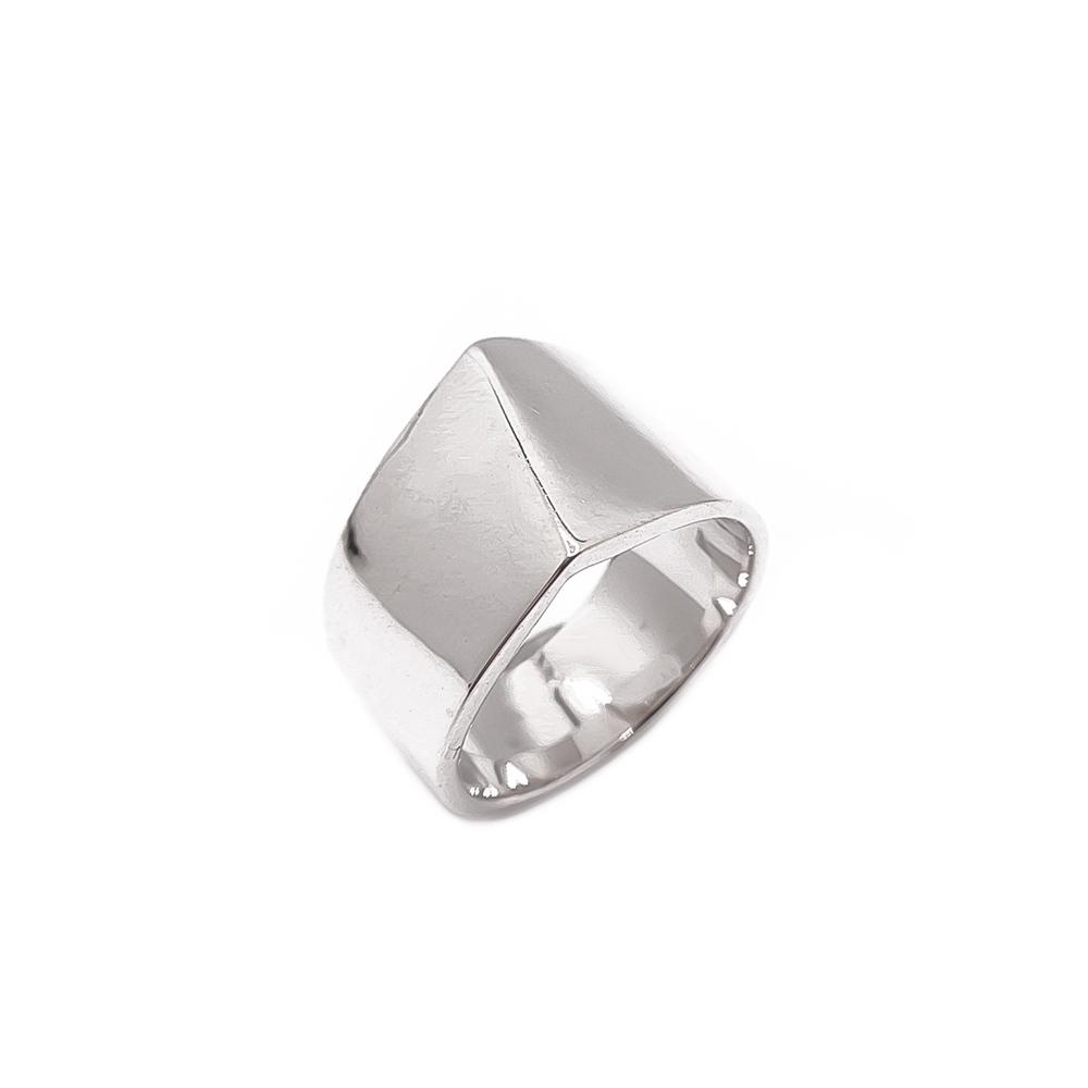 Platinoron vinokulma sormus 16mm #0