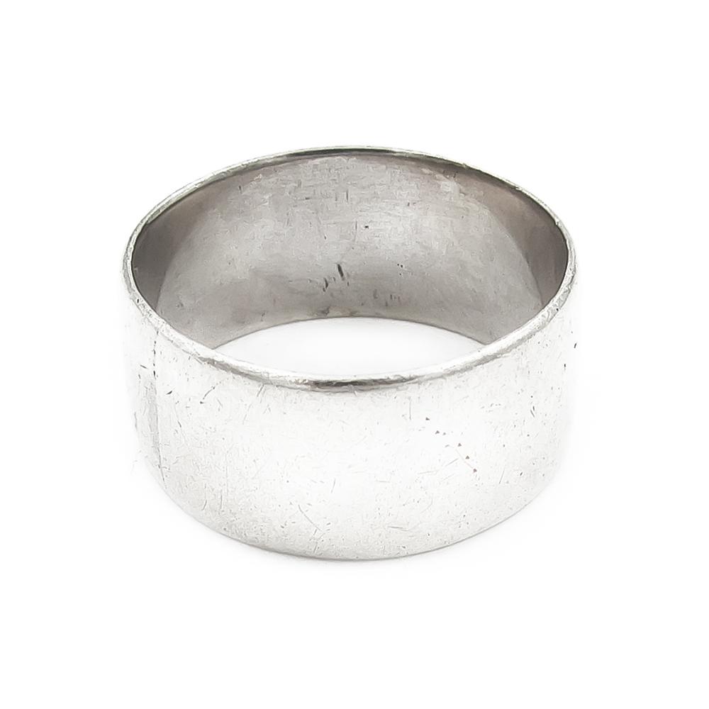 Leveä hopeasormus halk.21mm lev.10mm #2