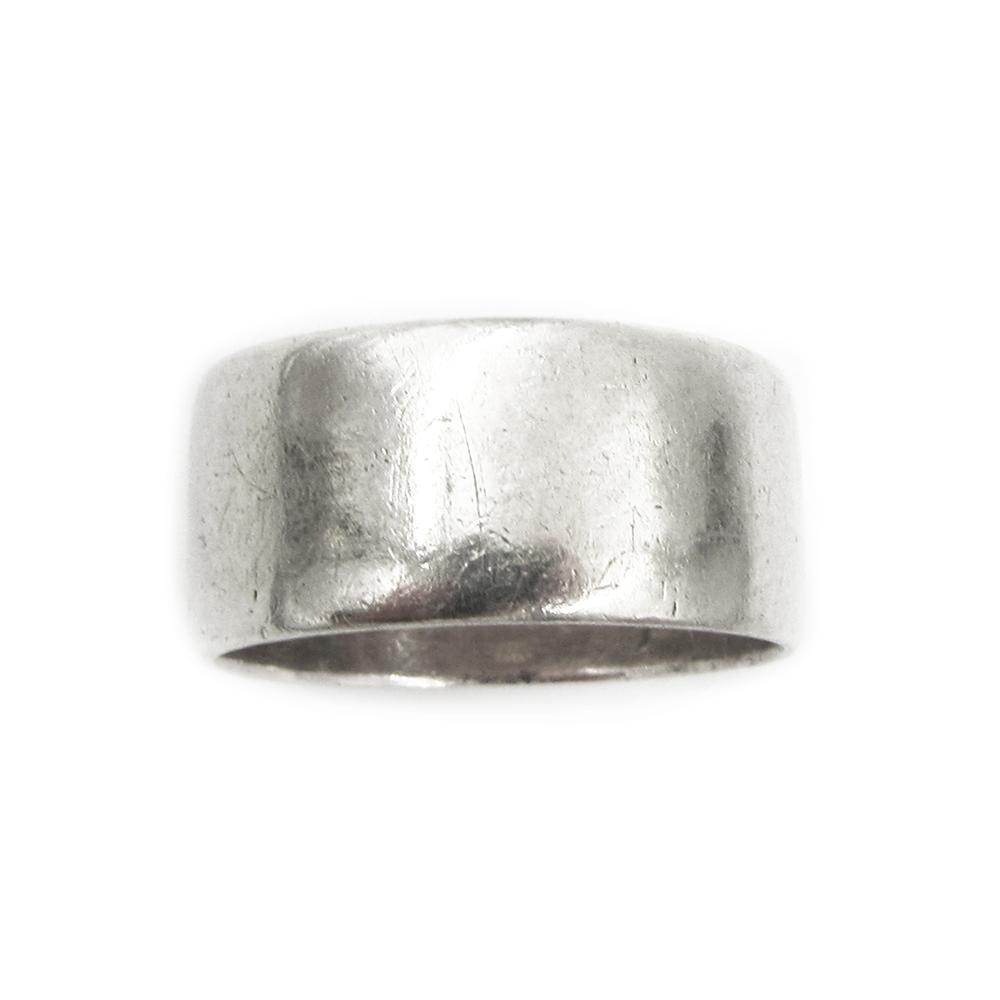 Leveä hopeasormus halk.21mm lev.10mm #4