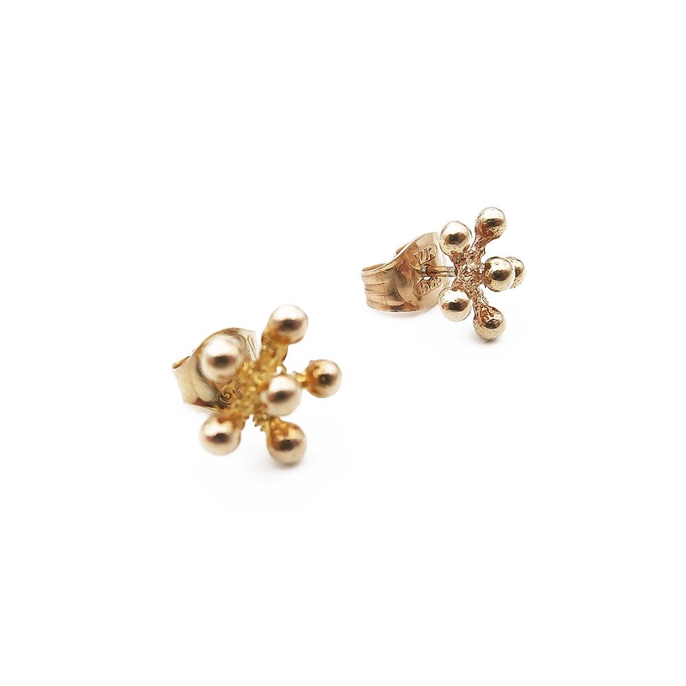 Kultaiset tappikorvakorut 8,5mm #1