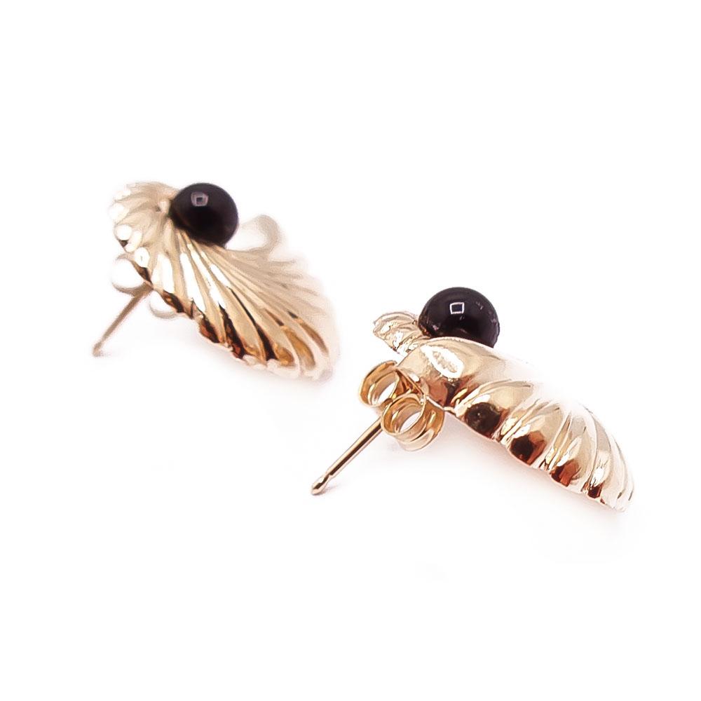 Kultaiset simpukka korvakoru mustat kivet #1