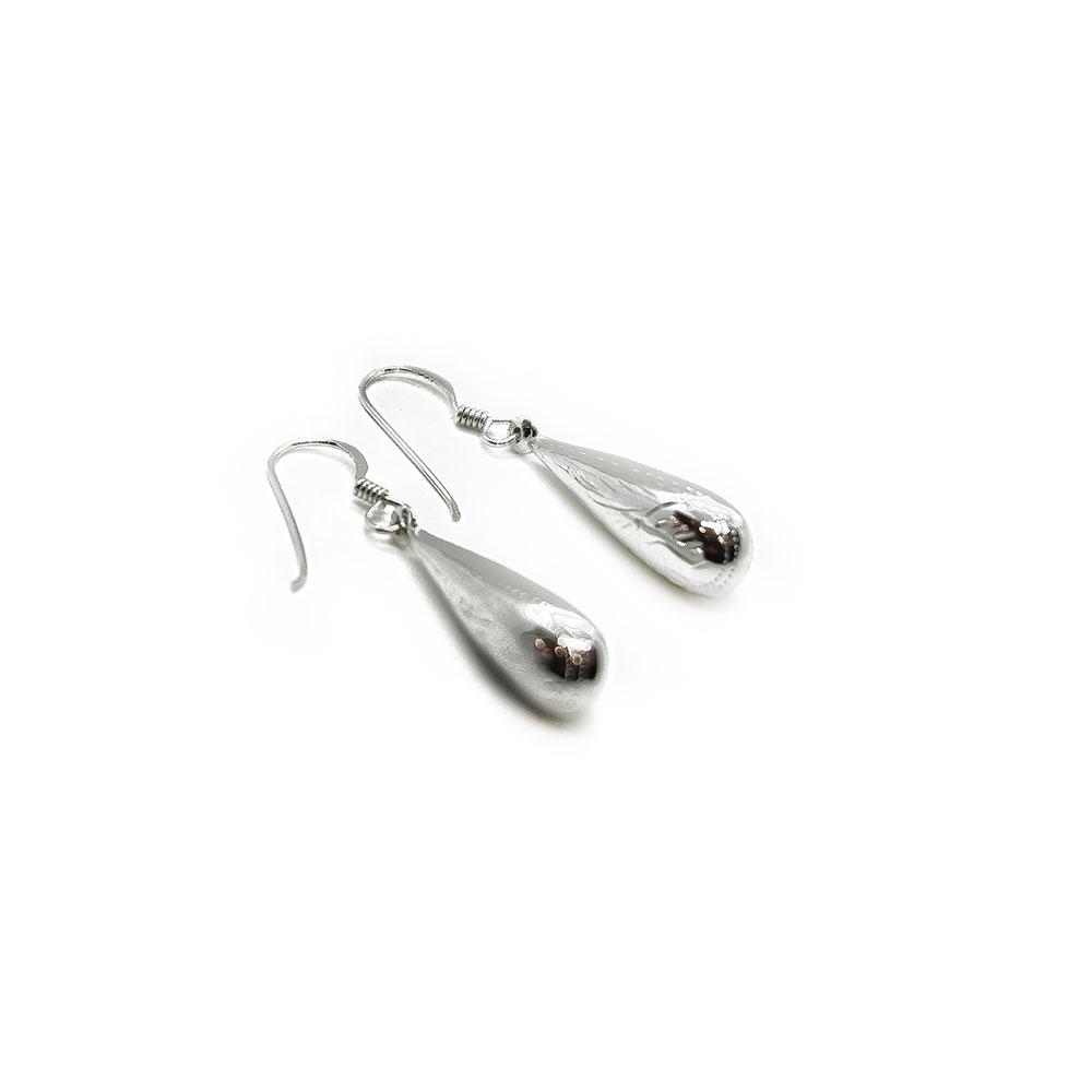 hopeiset kyyneleet #0