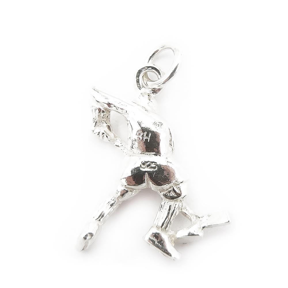 Hopeinen jääkiekkoilija riipus #1