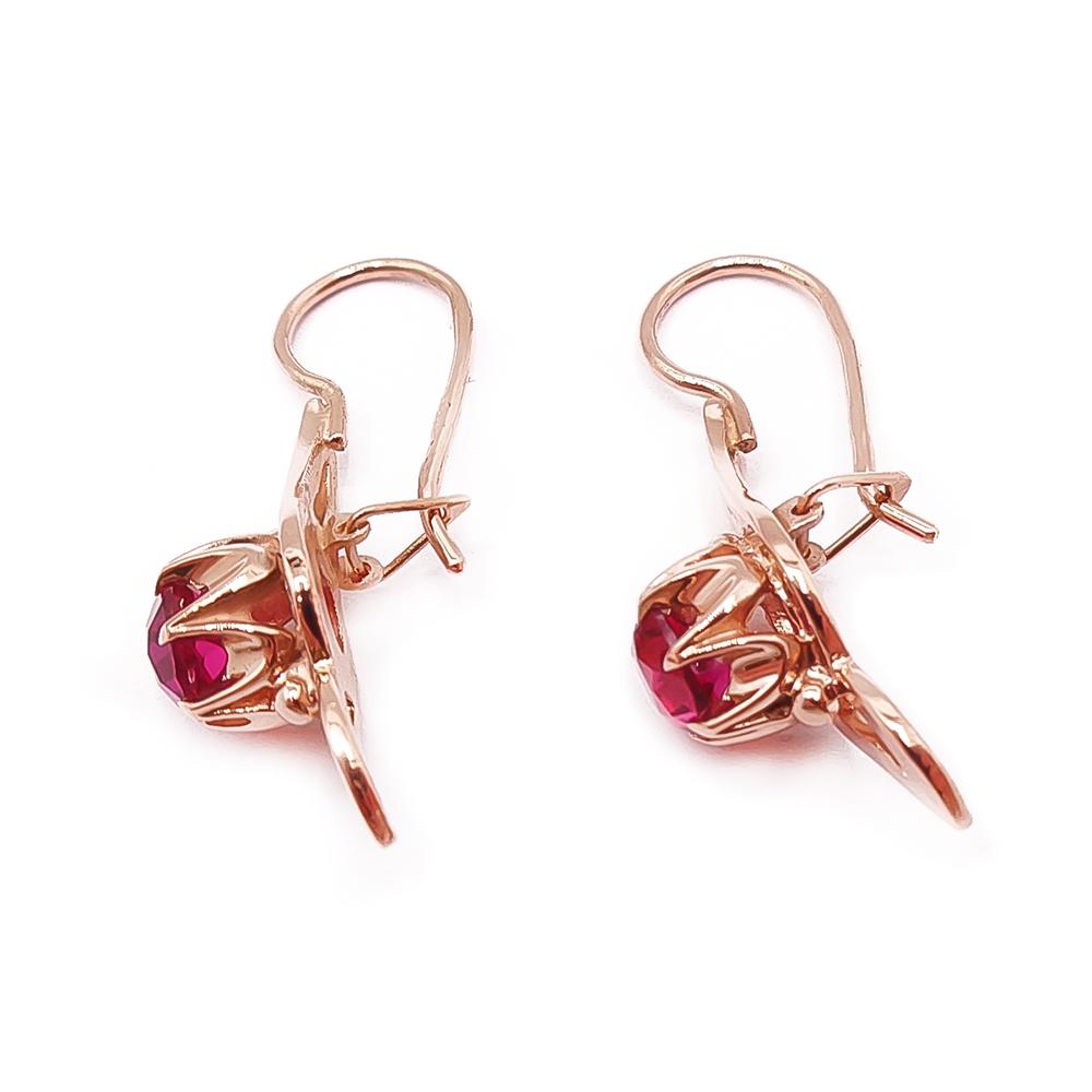 Kultaiset punakiviset korvakorut #1