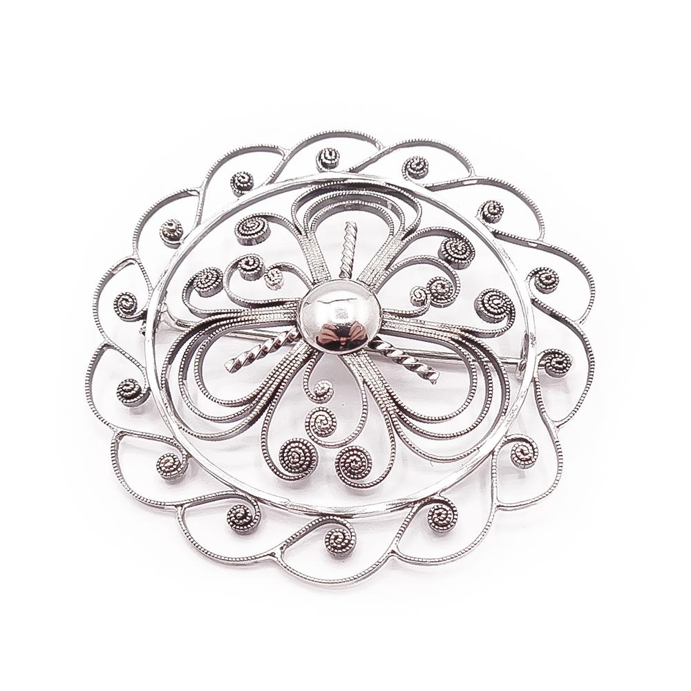 Hopeinen filigraani rintaneula v.1960 #0