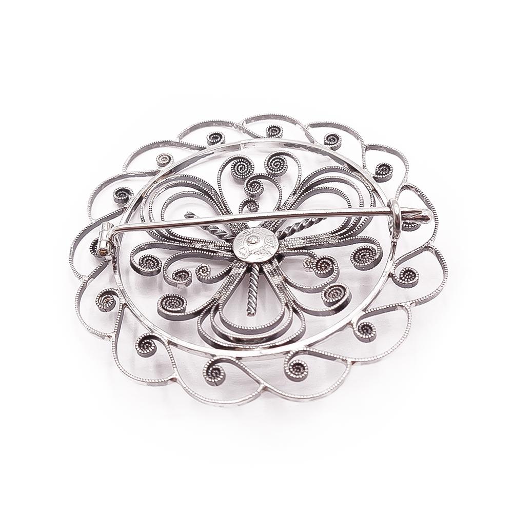 Hopeinen filigraani rintaneula v.1960 #1