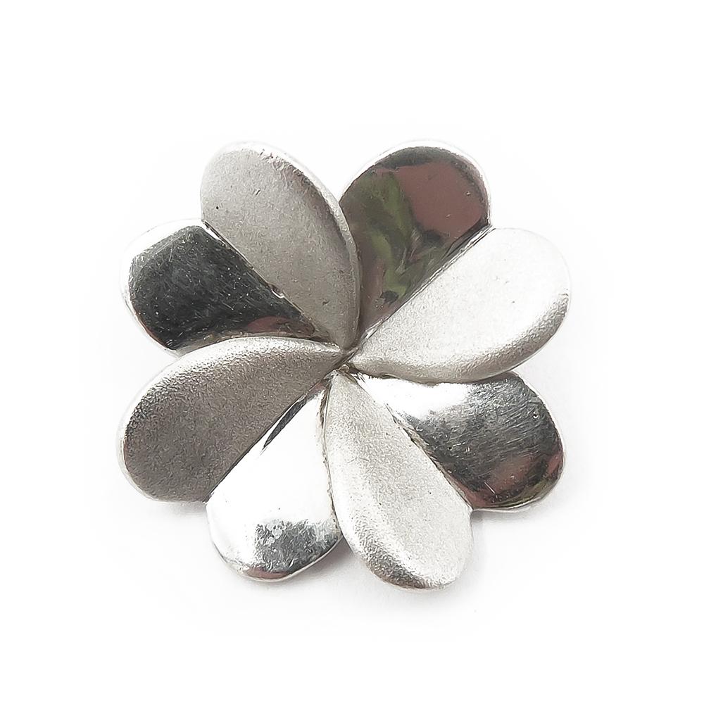 Hopeinen neliapila riipus #0