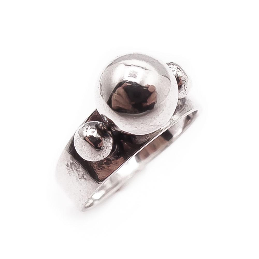 Hopeinen sormus 17mm v.-66 #0