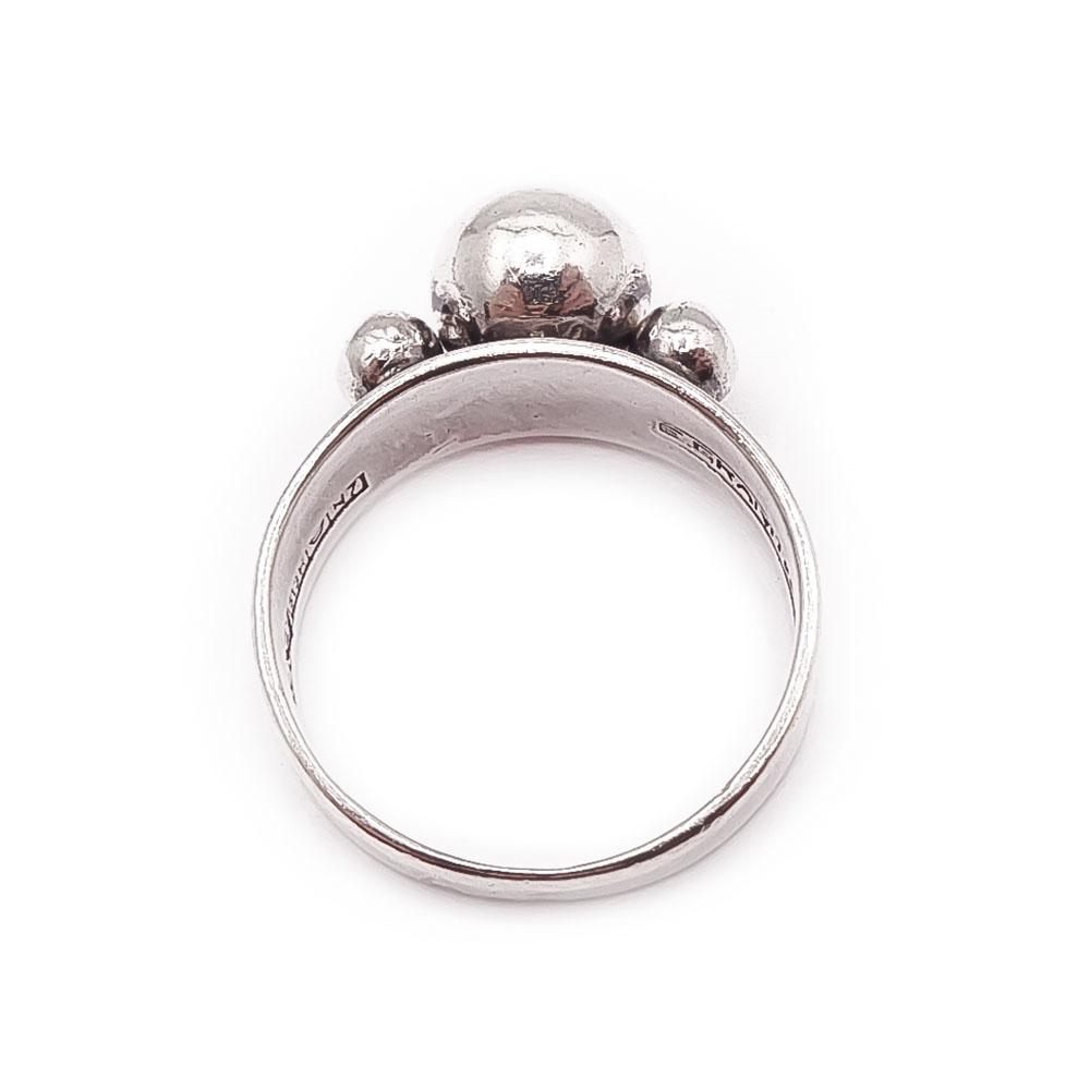 Hopeinen sormus 17mm v.-66 #2