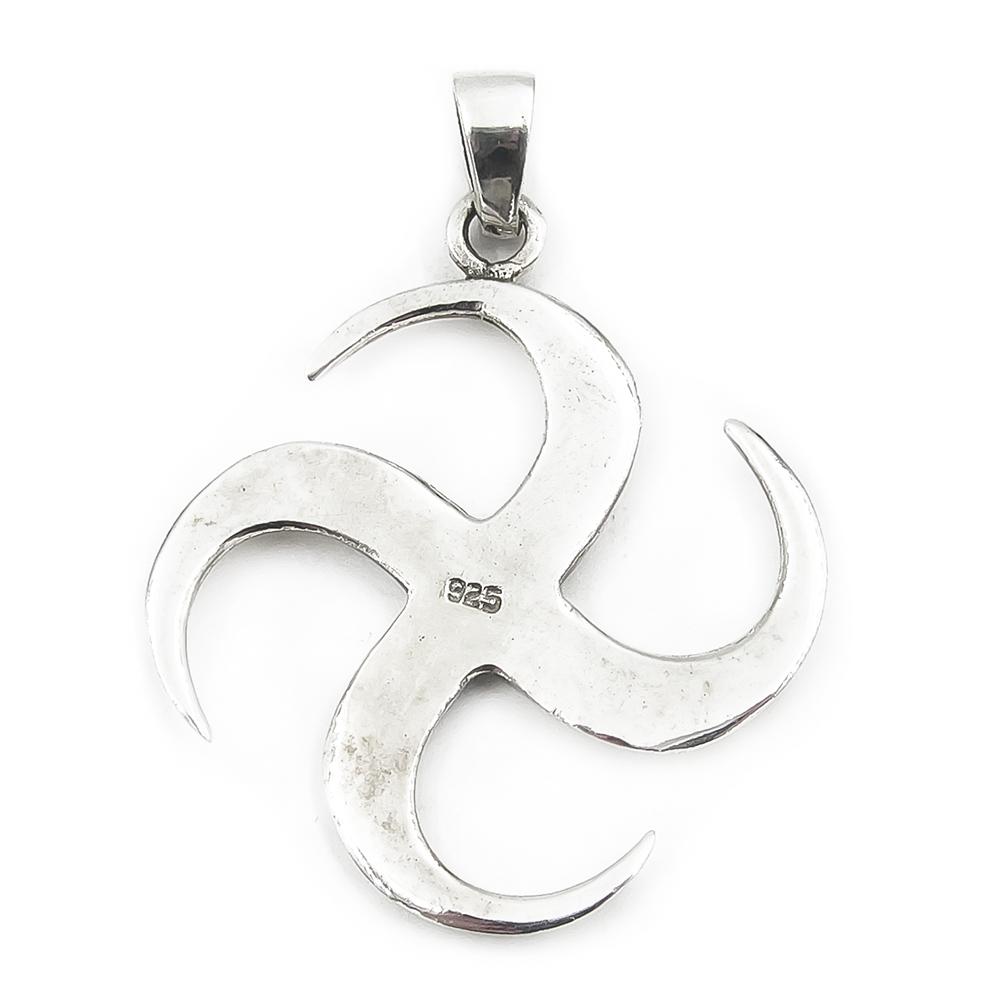 hopeinen tribaaliriipus #1