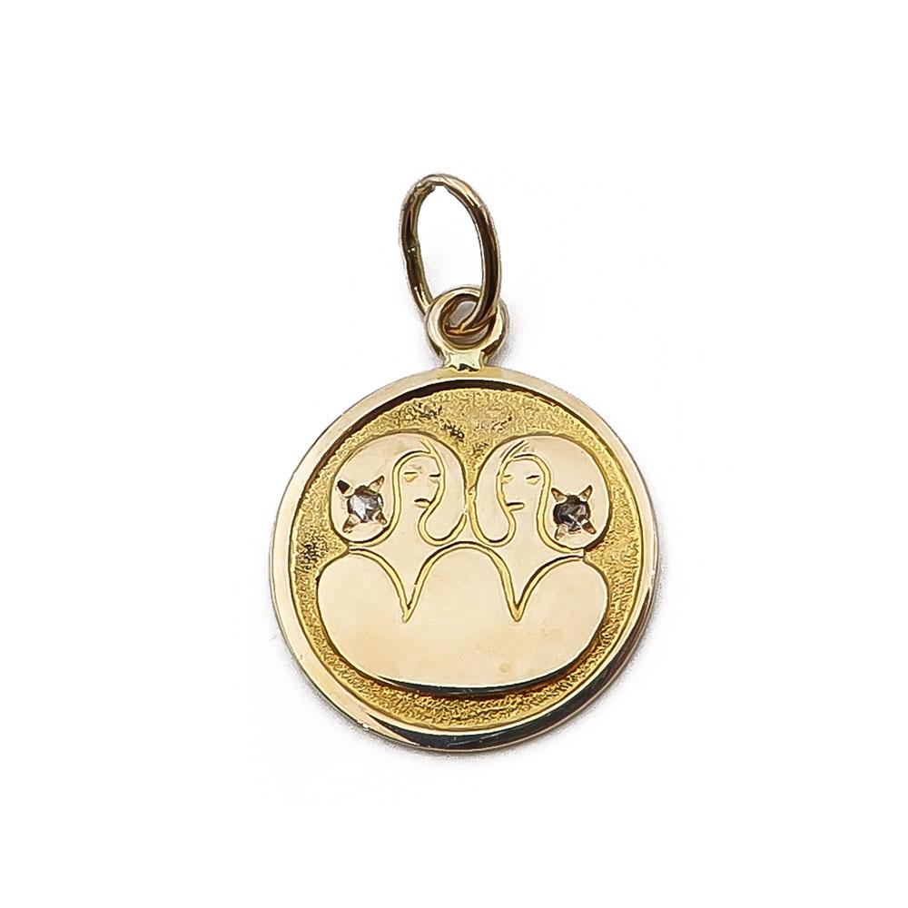 kultainen Kaksonen horoskooppiriipus timanttilla 0,01ct #0