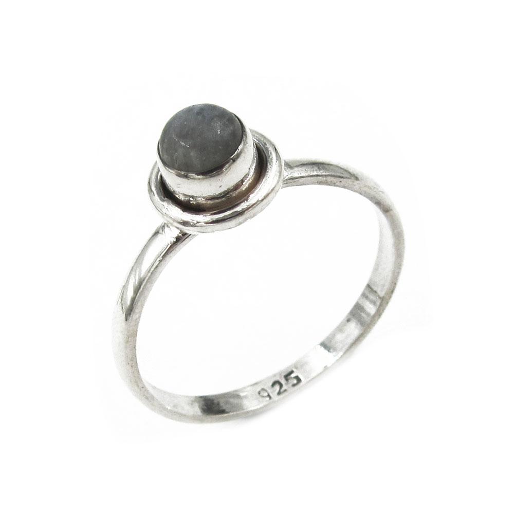 Hopeinen kivisormus halk.18mm #0