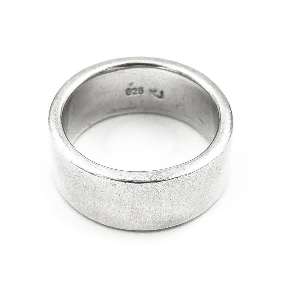 Sileä hopeasormus flakka halk.15mm lev.5mm #2