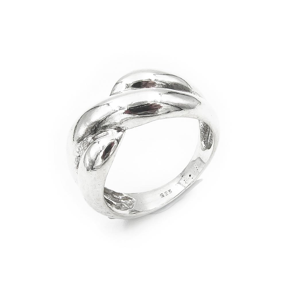 Hopeinen solmusormus halk.15- #0