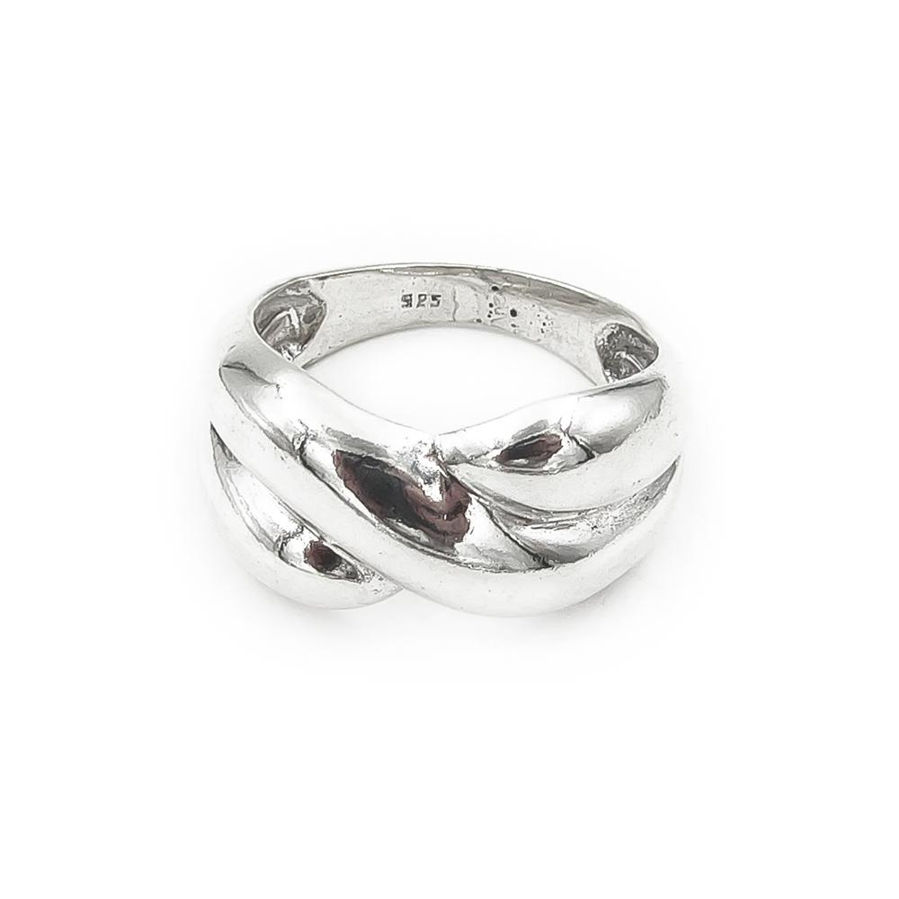 Hopeinen solmusormus halk.15- #3