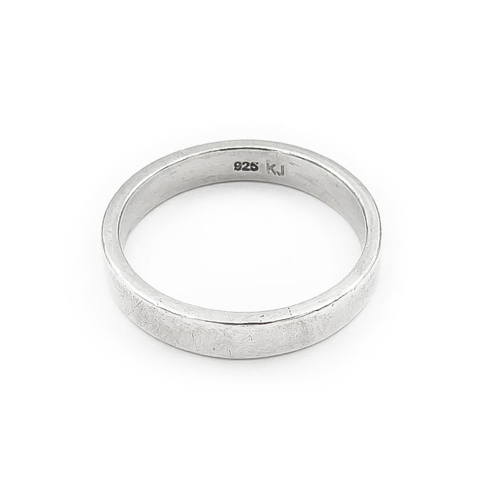 Sileä hopeasormus halk.18mm lev.3mm #3