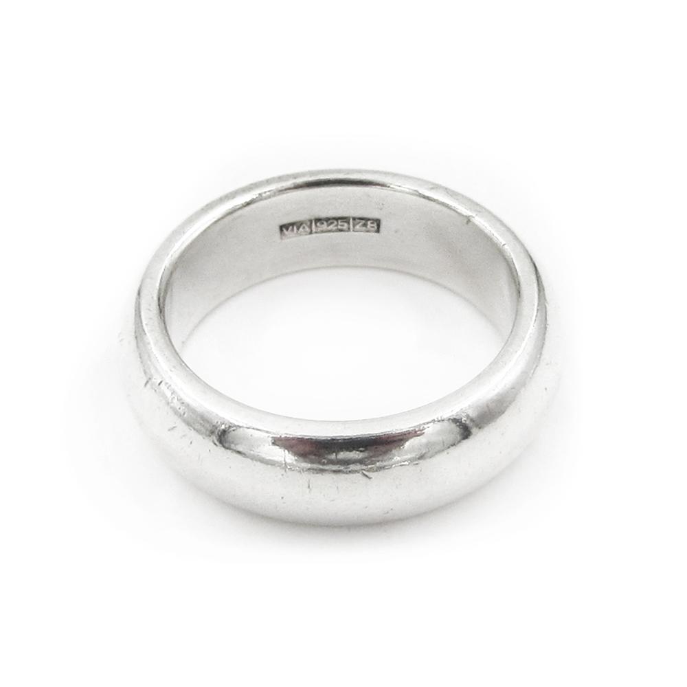 Sileä puolipyörä sormus  v.2001  halk.17- lev.5mm #3