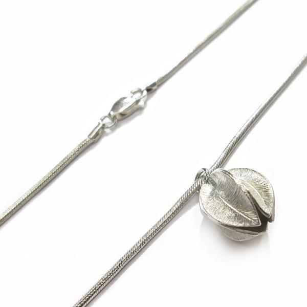 Kalevala koru Lumikukka riipus 50cm pieni hopea #1