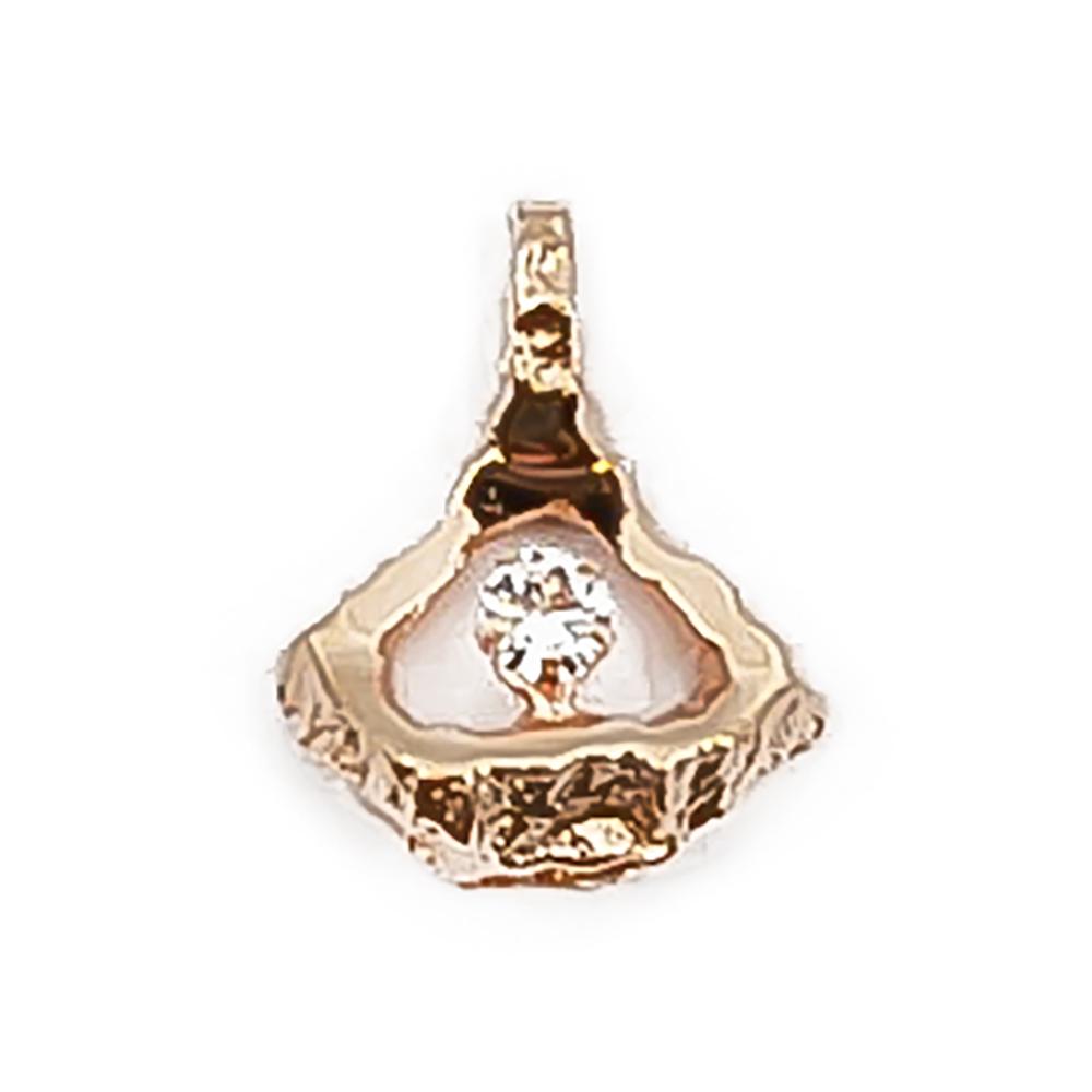 Kultainen riipus kirkkaalla kivellä #0