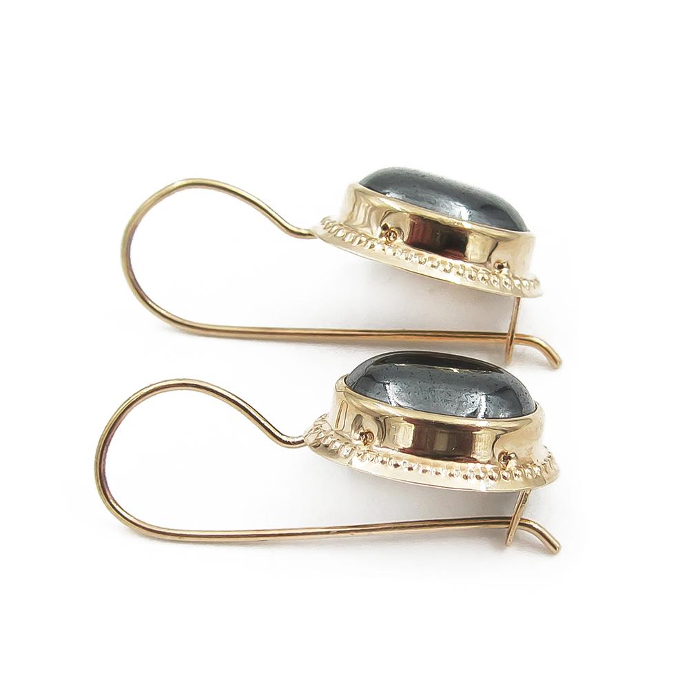 Koukkukorvakorut, hematiitti #3