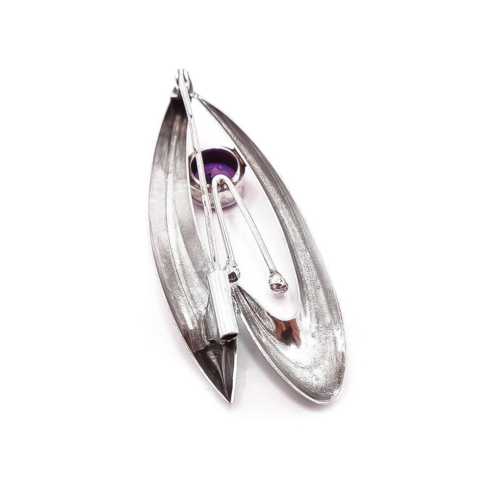 Hopeinen lilakivinen rintaneula #1