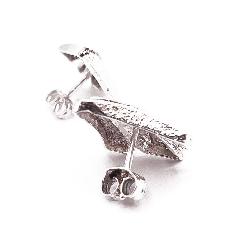 Tammen korun hopeiset korvakorut #1