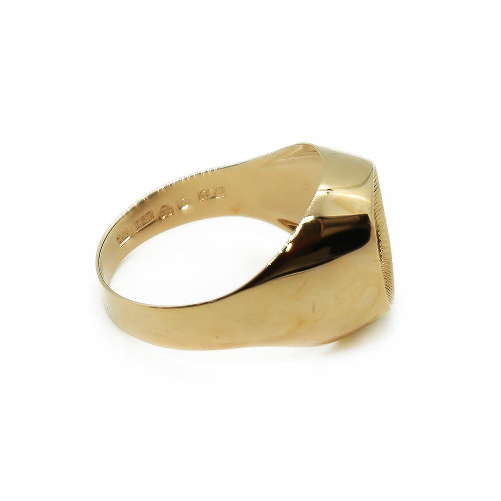 18k Kantasormus punaisella kivellä   k.20,5 #3