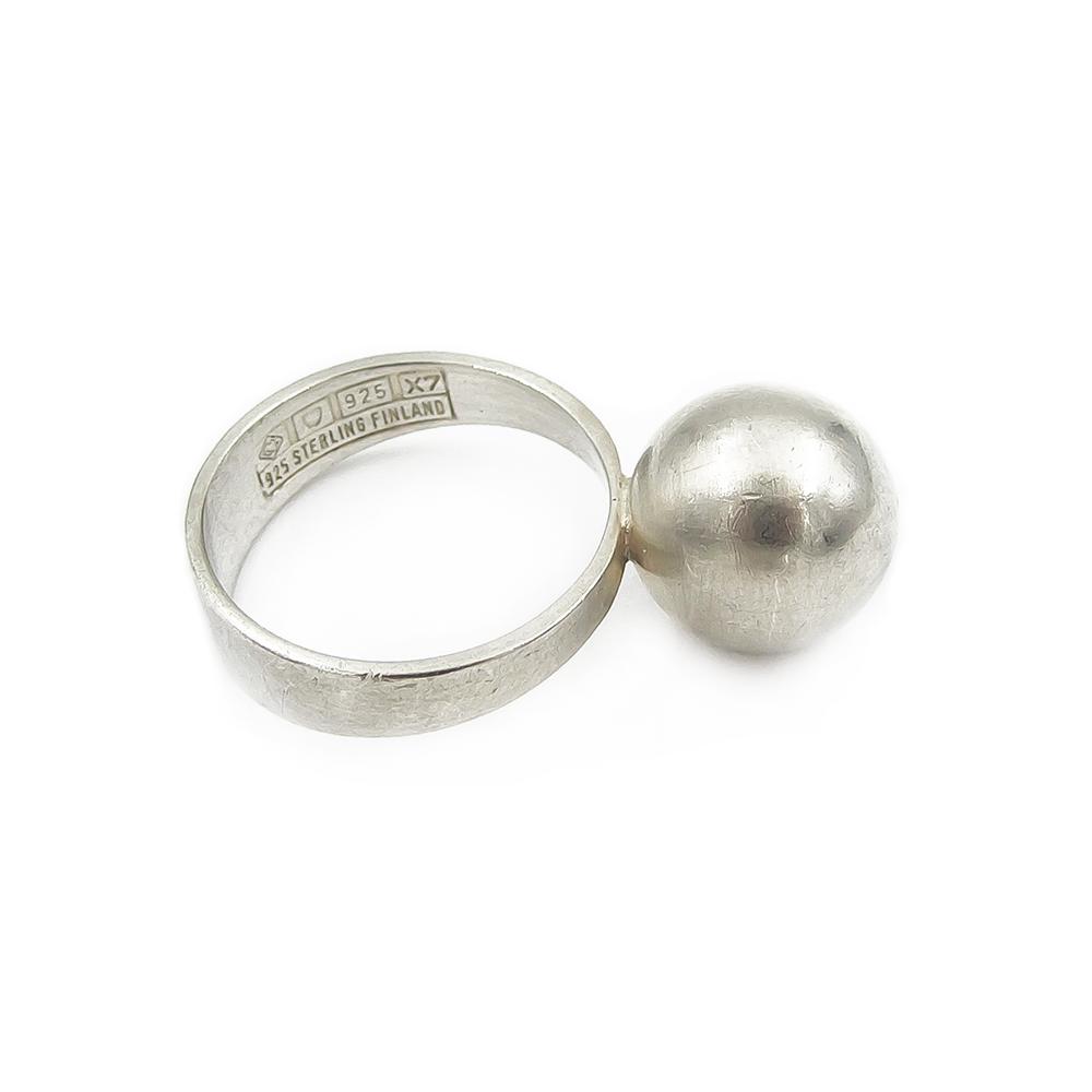 E.Granit&Co sormus halk.18- v.1975 #4