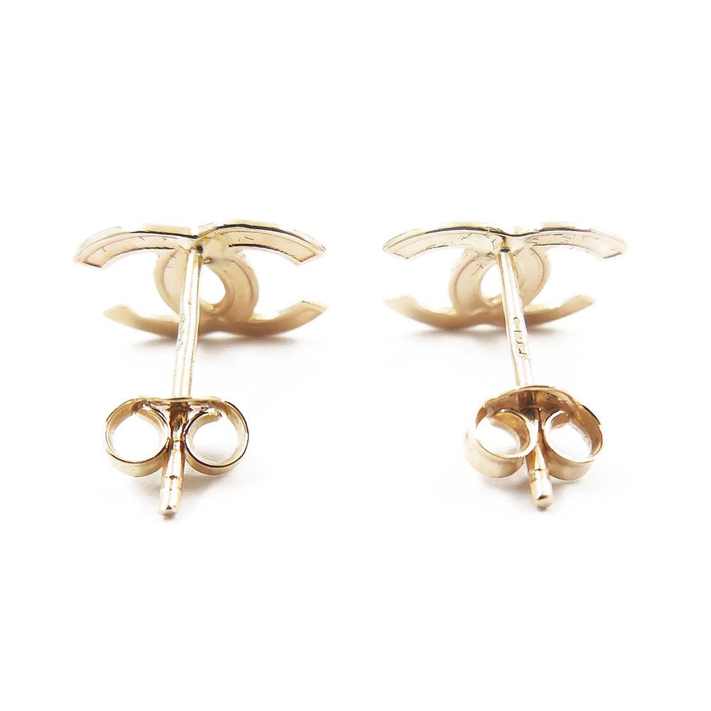 Kultaiset korvakorut, varustettu Chanelin CC-logolla #4