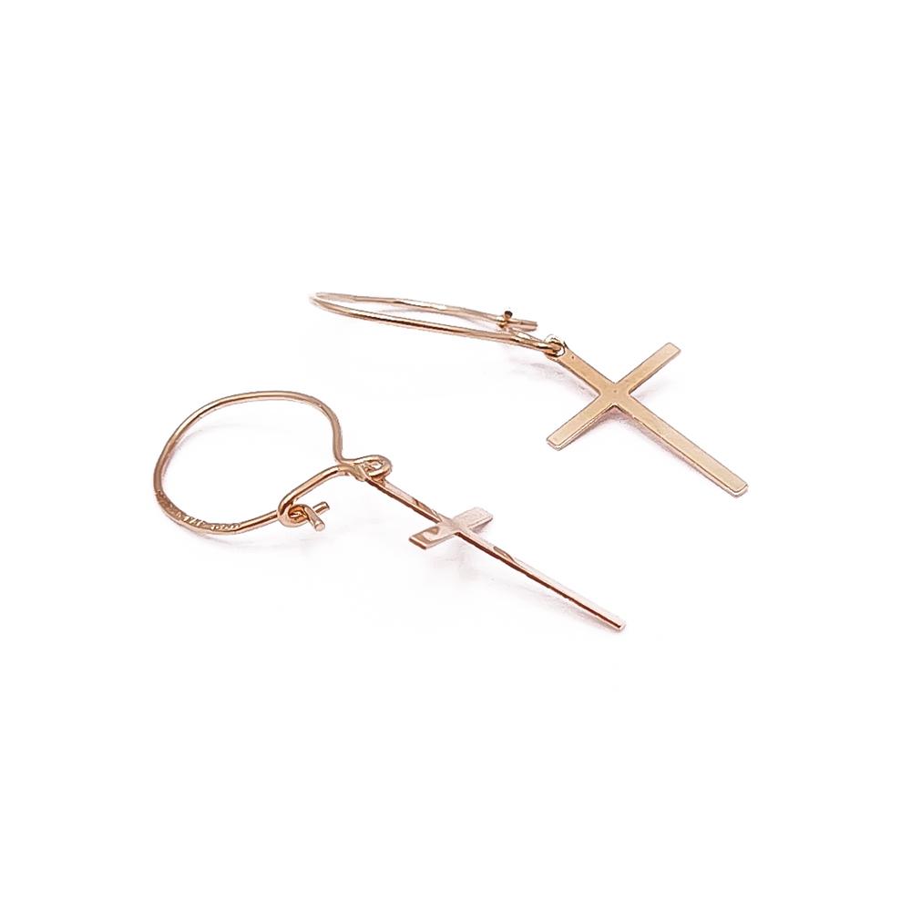 Kultaiset ristikorvakorut #1