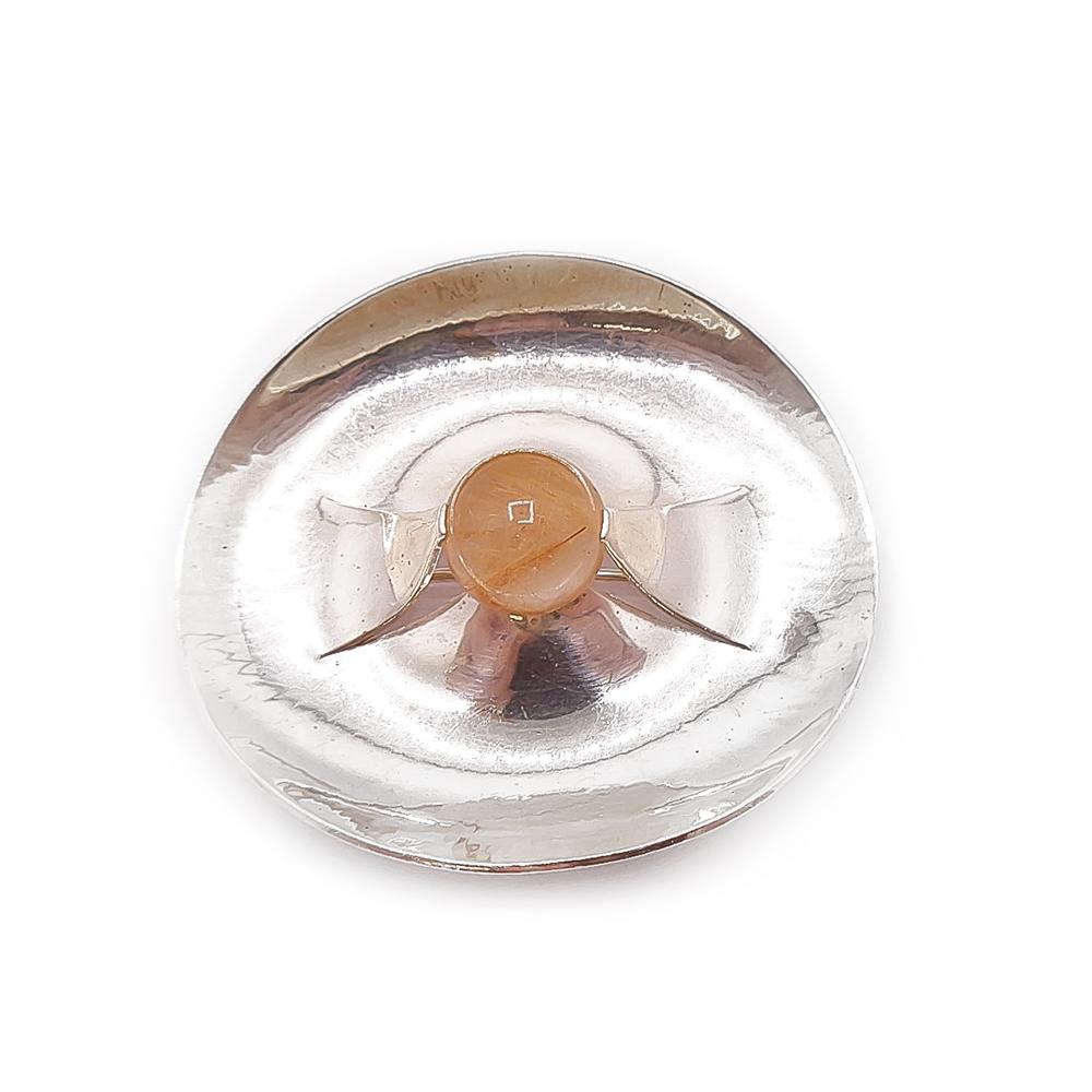 Hopeinen rintaneula v.-61 #0