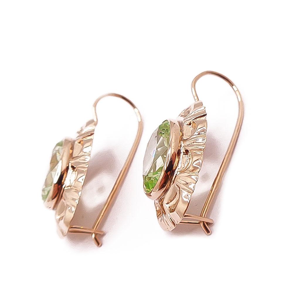Kultaiset vaalean vihreä kiviset korvakorut v.-77 #1