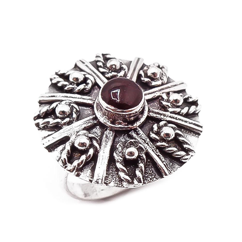 Hopeinen sormus graniitin punainen 17,5mm #0