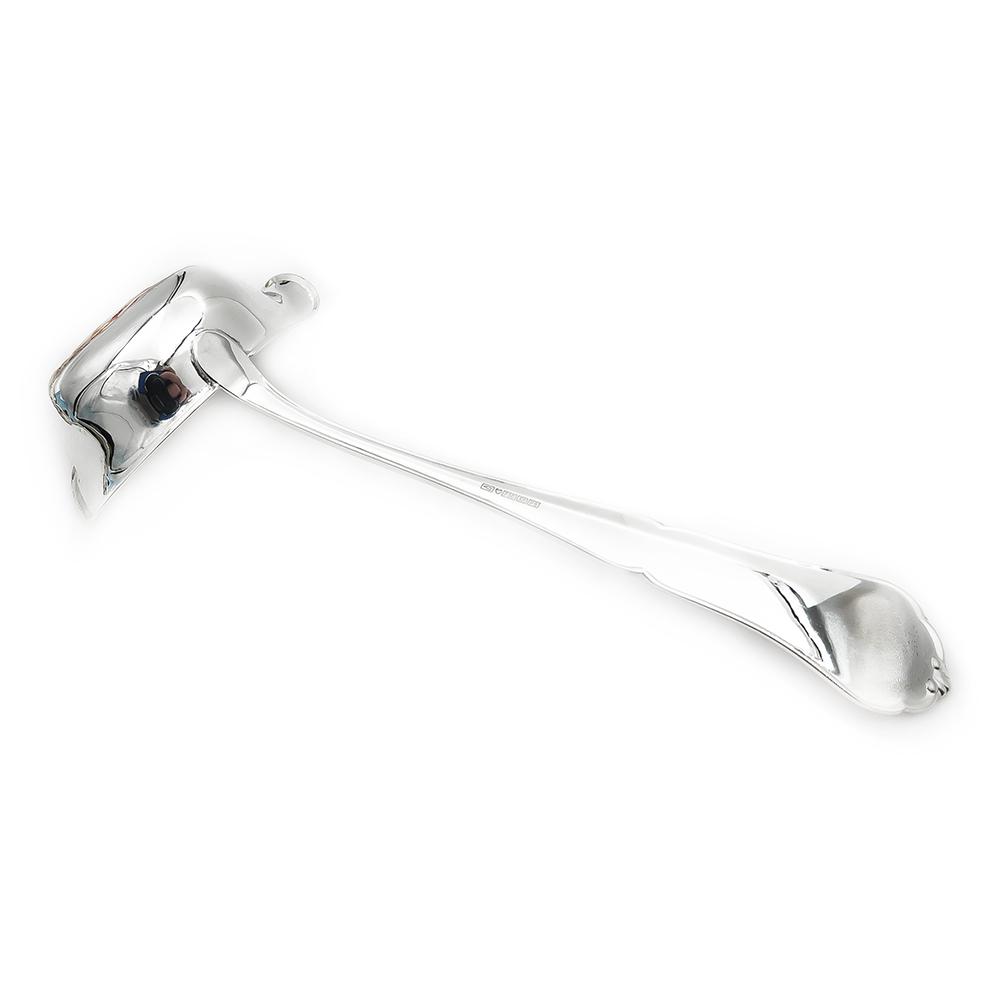 Hopeinen chippendale kastikekauha v.-92 #1