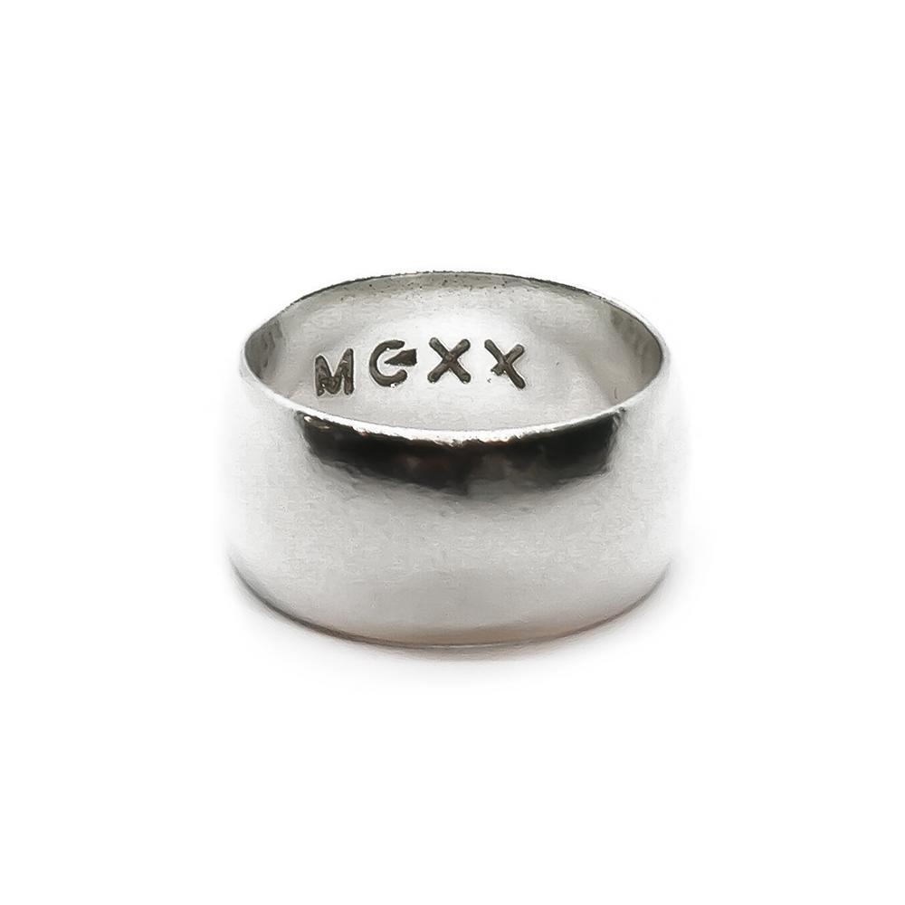 puolipyöreä leveä sormus      mexx #1