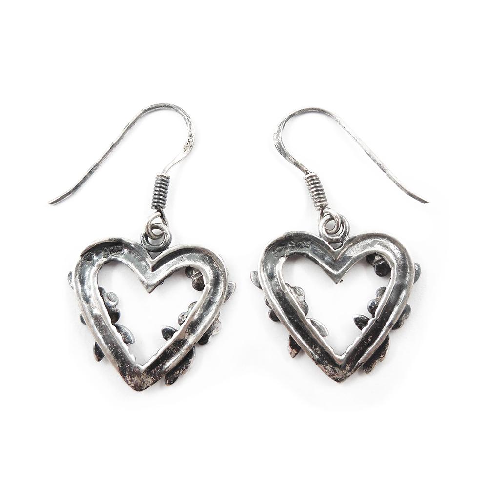 Hopeiset korvakorut #1