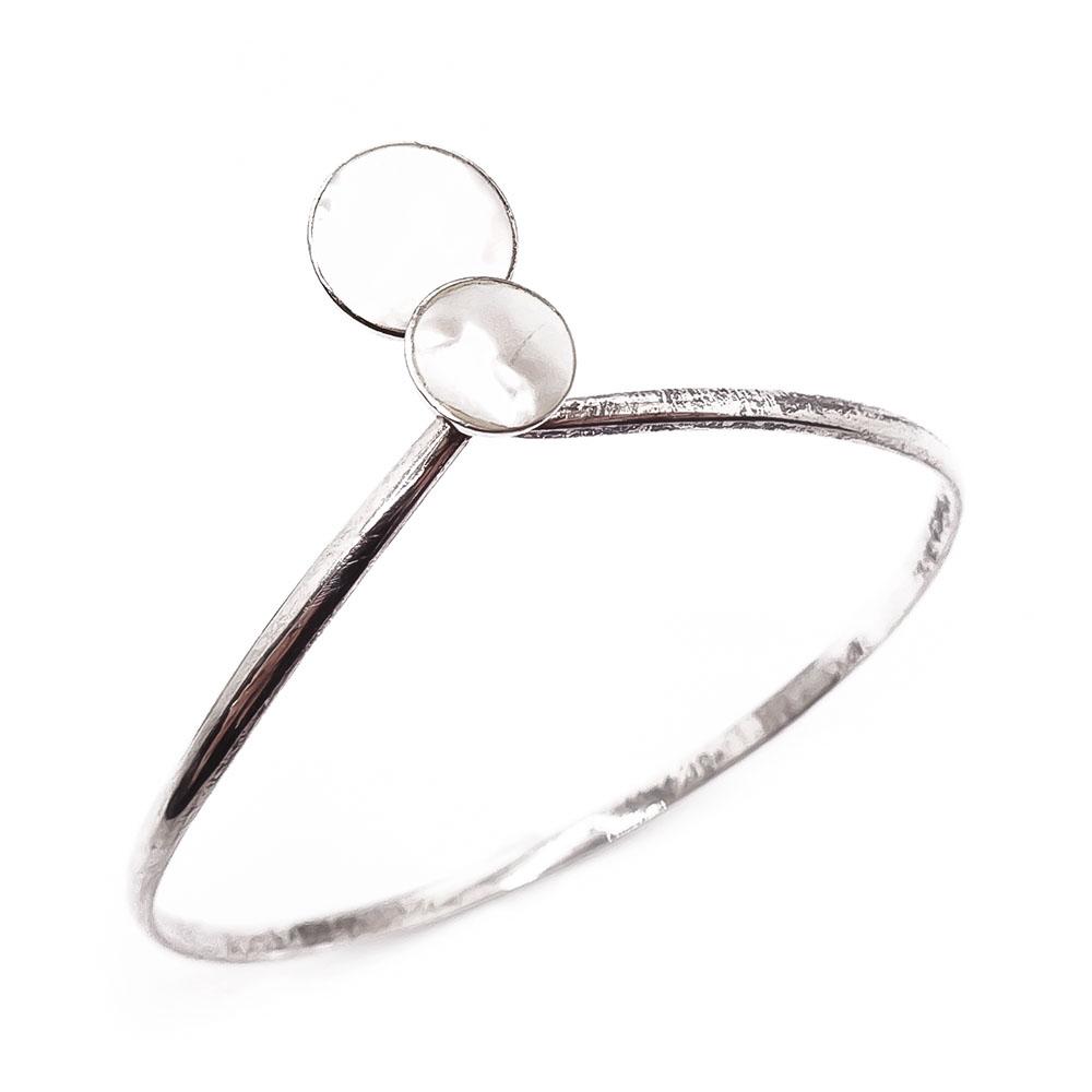 Hopeinen rannerengas helmiäiskivillä #0