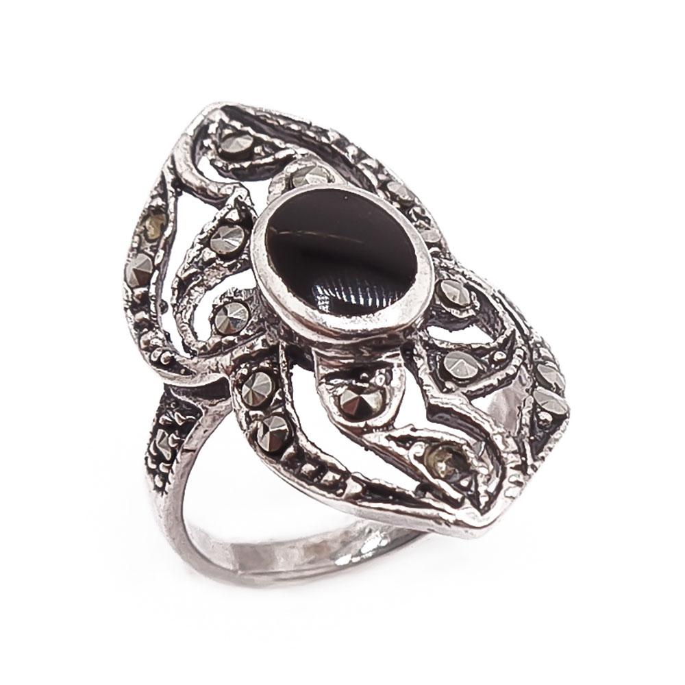 Hopeinen markasiittisormus mustalla kivellä 17mm #0