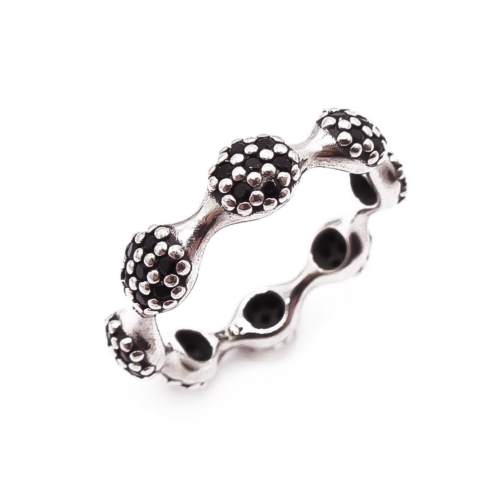 Pandora sormus mustat kivet 17,5mm #0