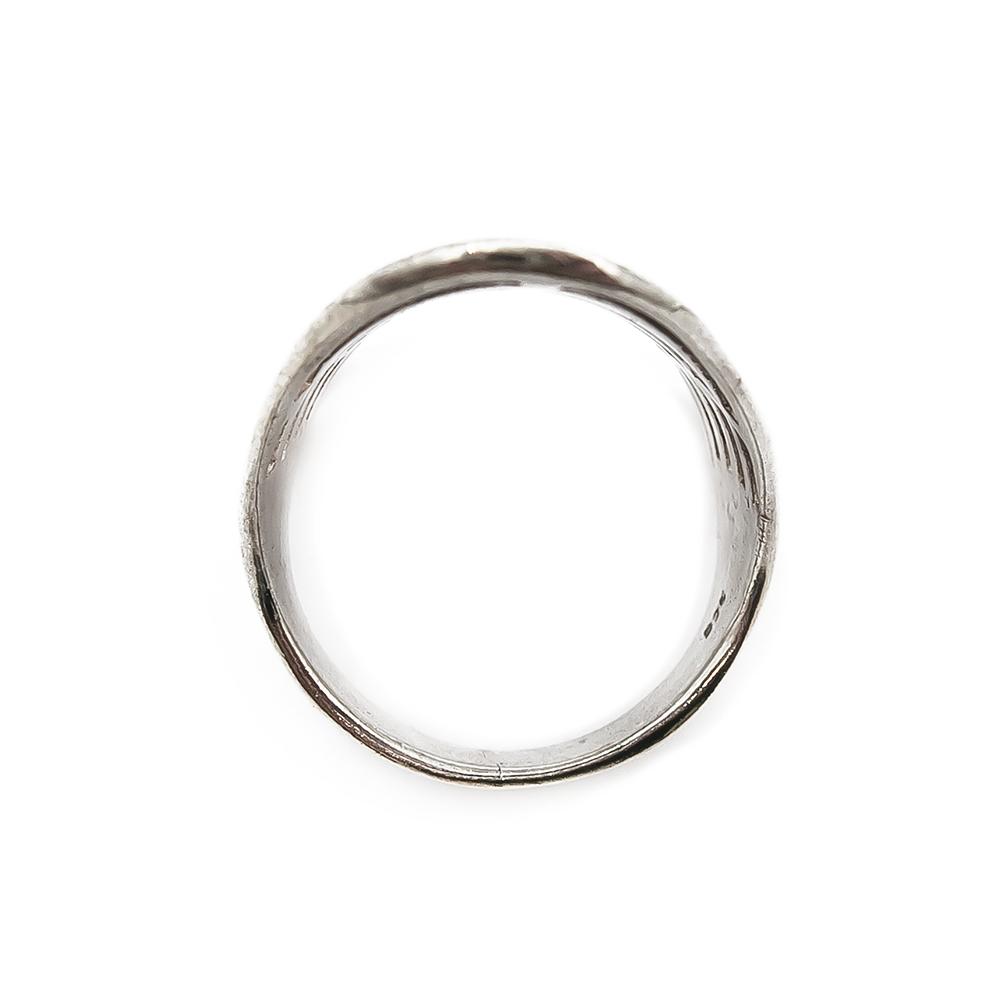 Aaltoileva leveä sormus 18,5mm #2