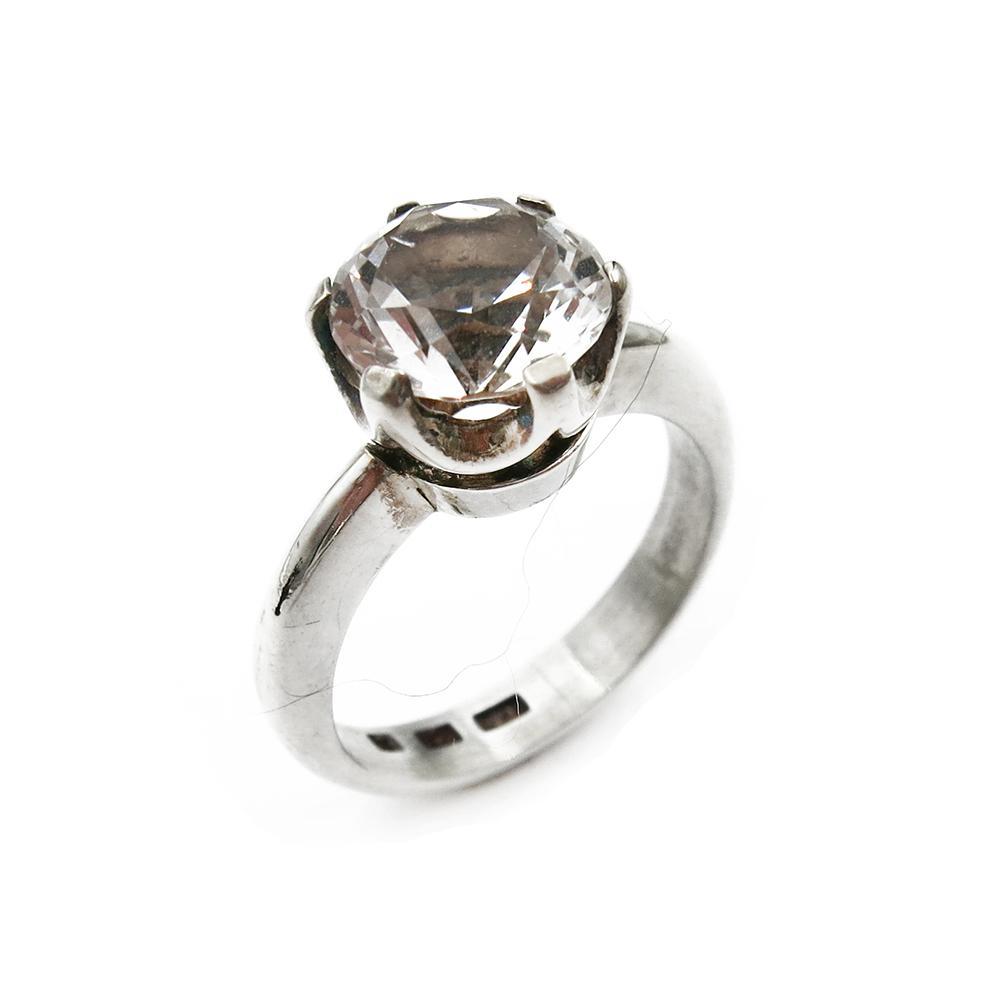 Solitaire hopeasormus kirkkaalla kivellä 17+ #0