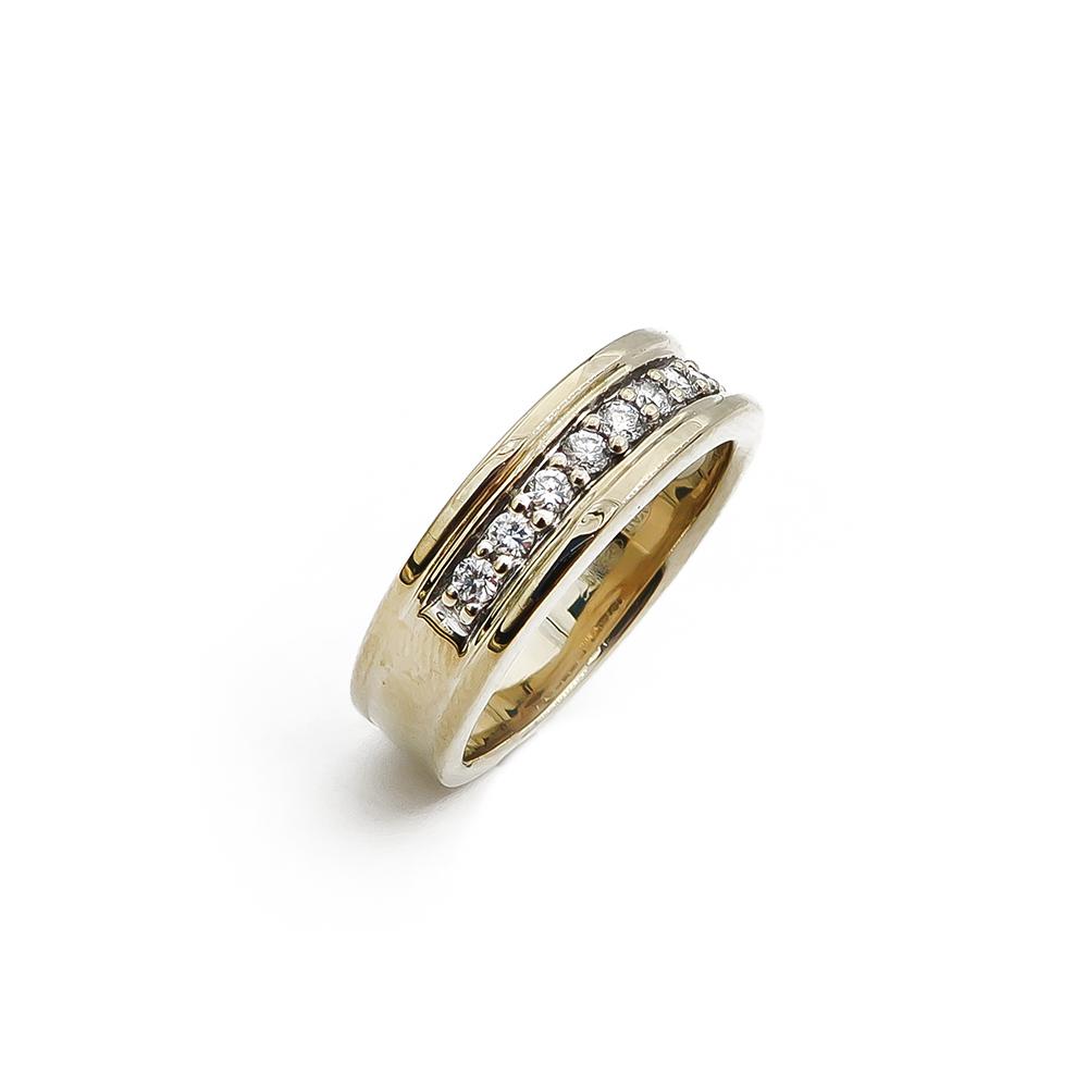 Kultainen timanttisormus 17,25mm 0,22ct #0