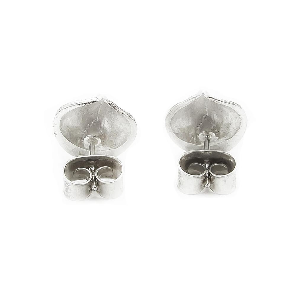 Kalevala Koru Lumikukka tappikorvakorut #1