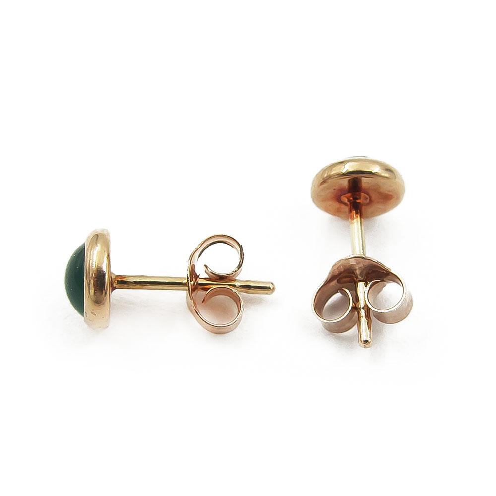 Kultaiset tappikorvakorut vihreällä kivellä #1
