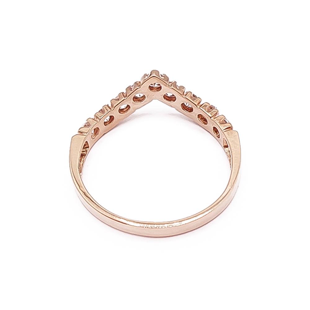 Kultainen v-mallinen zirkonia sormus 18mm #2